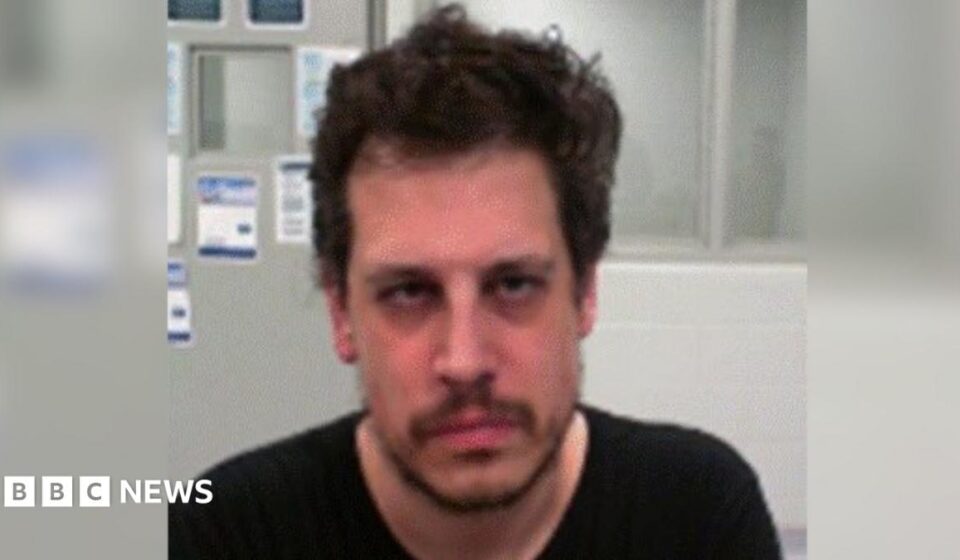 Right-wing commentator Milo Yiannopoulos deported from US to UK