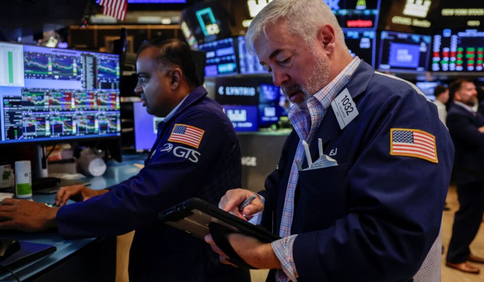 Rising yields rattled the market, but we’re sticking with our favorite AI and retail stocks