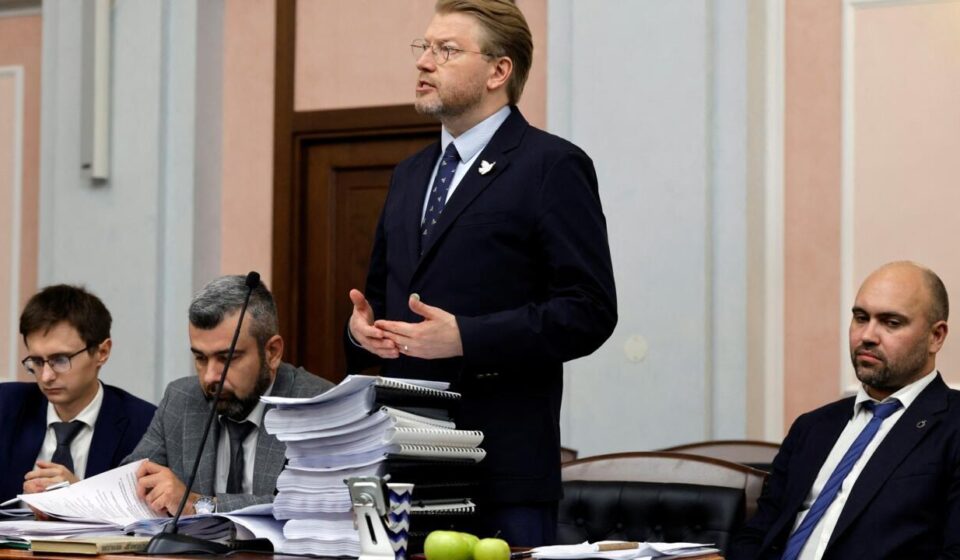 Russia’s Supreme Court upholds ban on anti-war party Yabloko