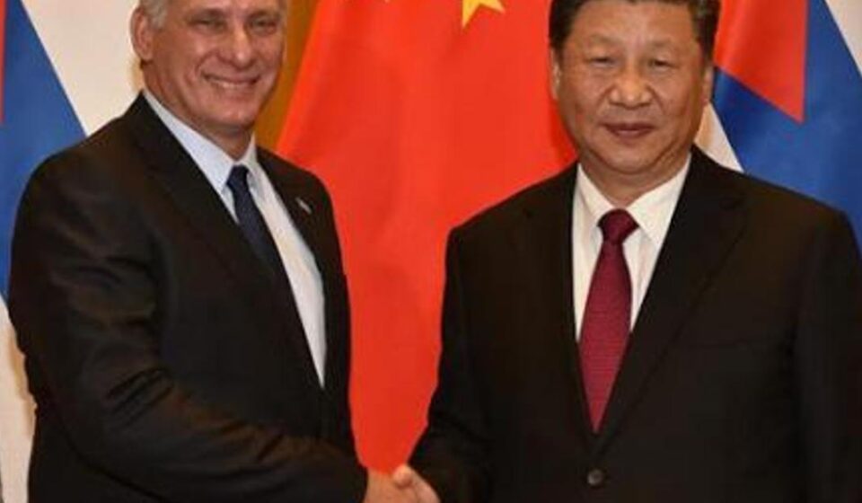Sanciones: China dice que cooperación con Cuba es "abierta y legítima"