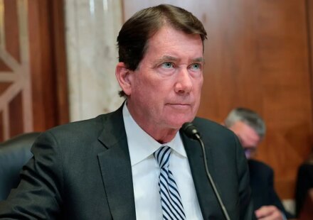 Sen Bill Hagerty introduces bill to cut illegal immigrant HUD benefits