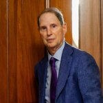 Sen. Ron Wyden proposes new tax on data centers and cloud computing