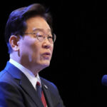 South Korea president proposes talks with Pyongyang to formally end Korean War