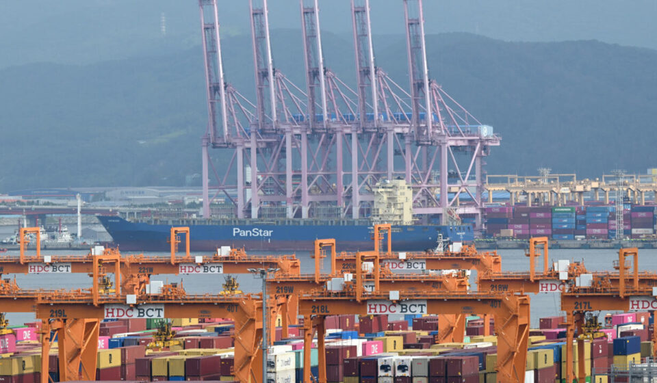 South Korea to send first container ship through Arctic route