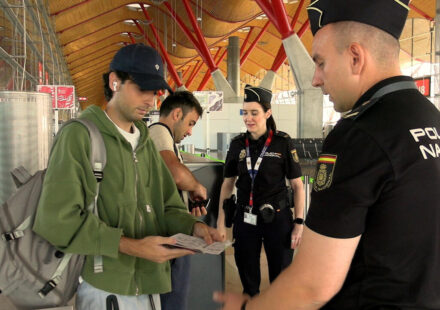 Spain imposes border checks on Italian travellers amid migrant dispute