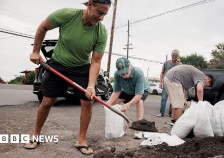 Storm Lala: Hawaii braces for potential first direct hit by a hurricane in 34 years