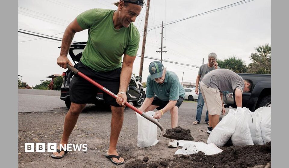 Storm Lala: Hawaii braces for potential first direct hit by a hurricane in 34 years