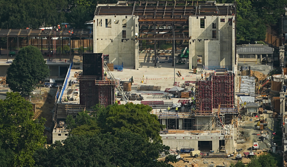Supreme Court allows Trump's White House ballroom construction to go on