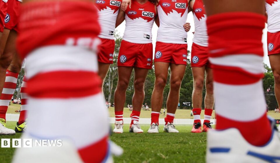 Sydney Swans: Aussie rules players referred to police as detectives investigate sexual assault