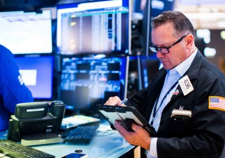 Three reasons Goldman's co-head of global banking and markets says to stay invested
