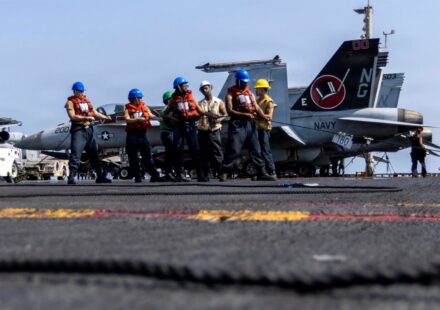 Top U.S. commander acknowledges mental health issues on USS Lincoln