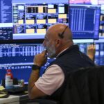 Treasury yields edge lower as investors look ahead to latest FOMC minutes