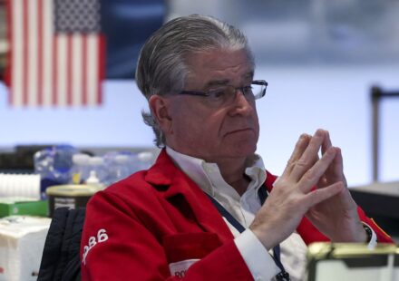 Treasury yields steady as traders await more economic data