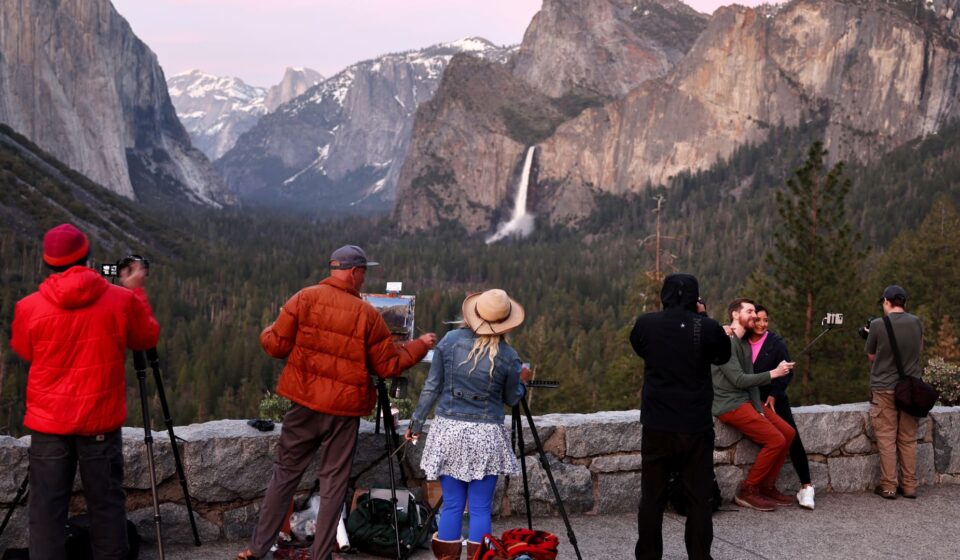 Trump administration weighs Yosemite land swap with private developer