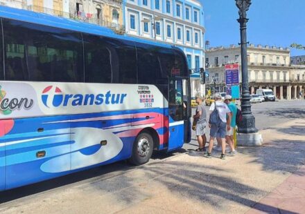 Turismo: Permiten a cubanos comprar servicios de Havanatur con la Clásica en dólares
