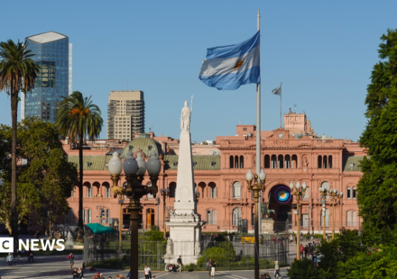 UK diplomats no longer get hardship bonus for being posted to Buenos Aires