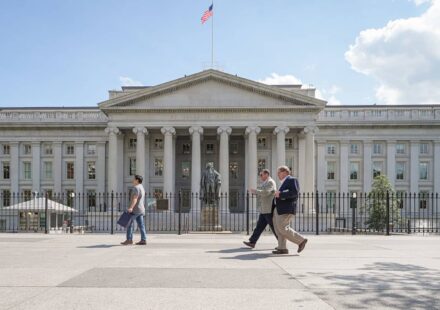 U.S. budget deficit surged in July to highest level since March 2021