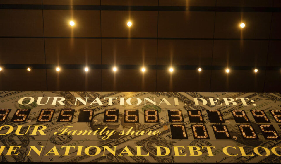 US national debt exceeds $40 trillion for first time amid rising borrowing