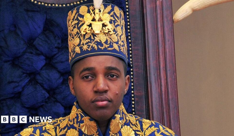 Uganda's King Oyo: World's youngest reigning traditional monarch dies aged 34