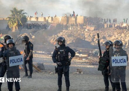 Violence breaks out in Ceuta as migrant crisis continues