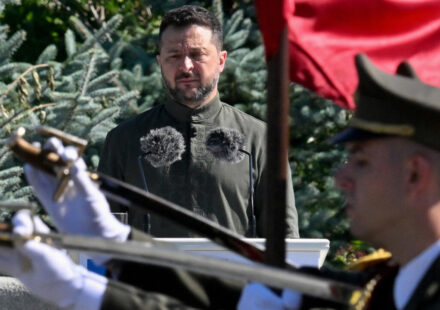 Wartime elections would 'destroy' Ukraine, says Zelensky