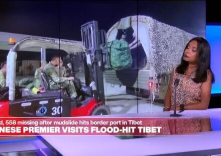 Why were so many Indian pilgrims in Tibet during the Himalayan mudslide disaster?