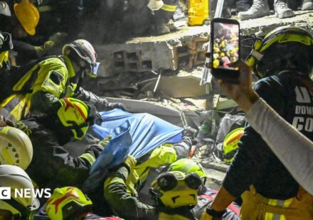 Woman pulled alive from rubble 36 hours after Colombia quake