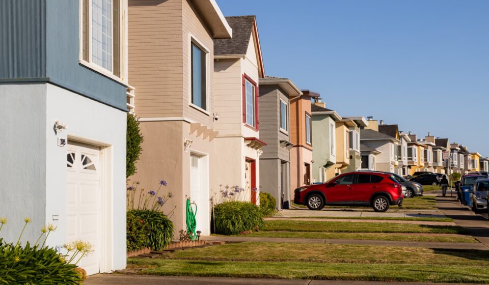 30-year fixed mortgage rate spikes Thursday to 7.45%