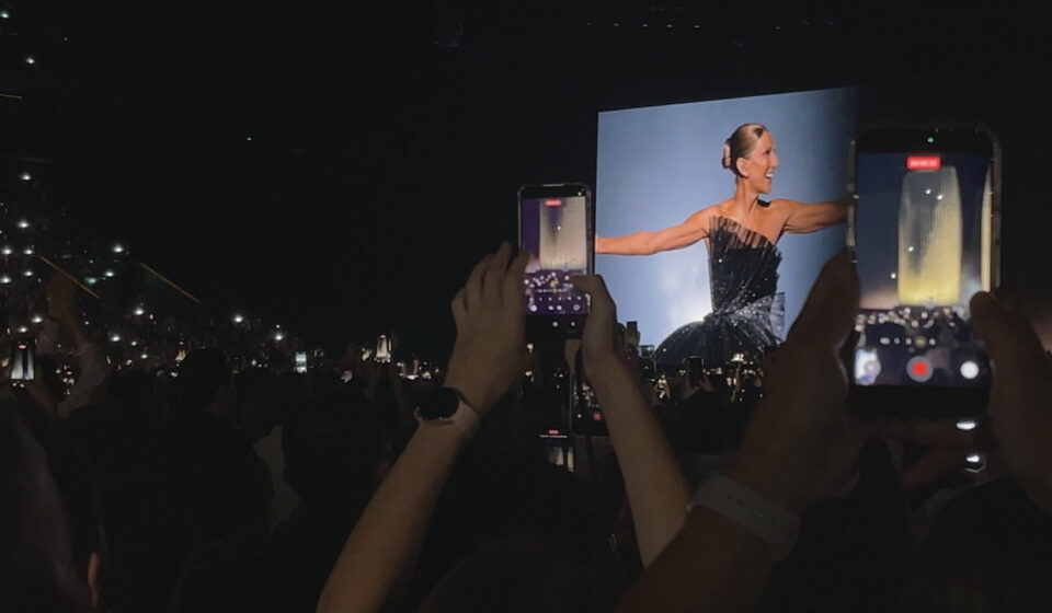 Behind the scenes of Céline Dion's high-tech comeback - Tech 24
