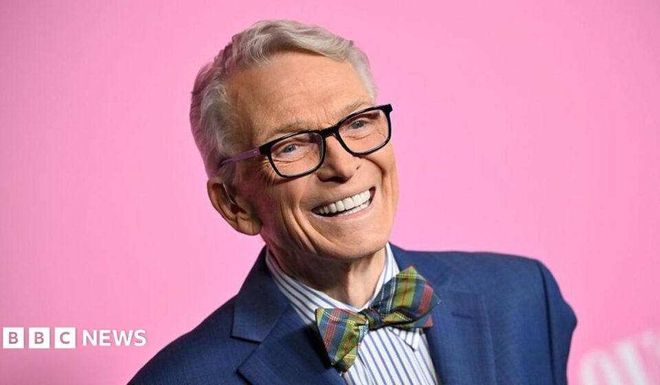Bob Mackie: Legendary costume designer dies aged 87