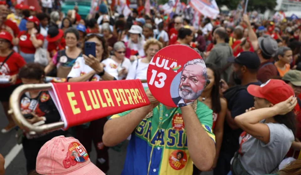 Brasil: Lula promete defender la riqueza: "¿Quieren que pase como Venezuela?"