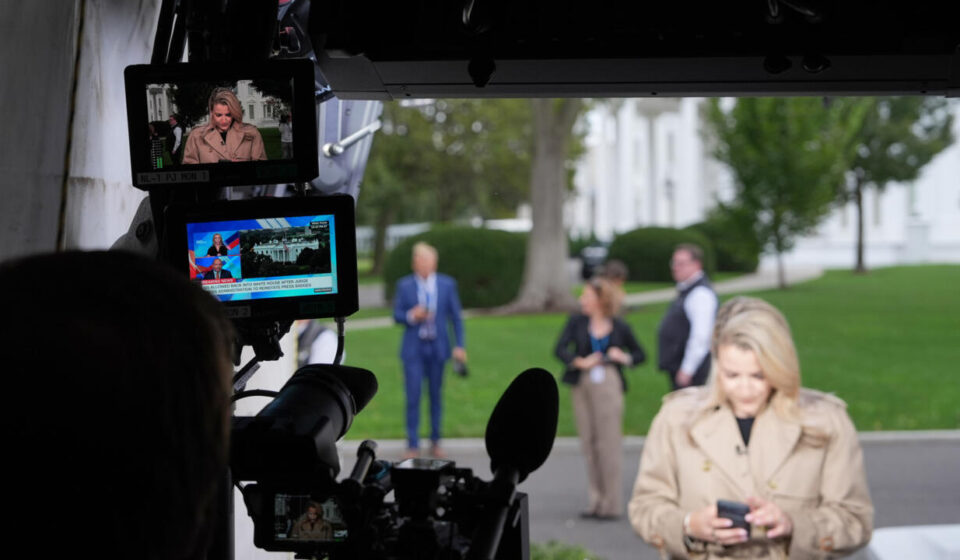 CNN removed from Trump press pool, despite judge order to reinstate White House access