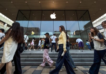 China consumer, wholesale inflation rebound in August