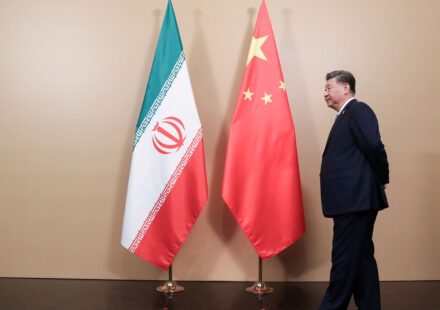 China's Xi keeps Iranian president at arm's length ahead of Trump summit
