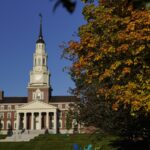 College costs top $100,000 as tuition discounts strain schools
