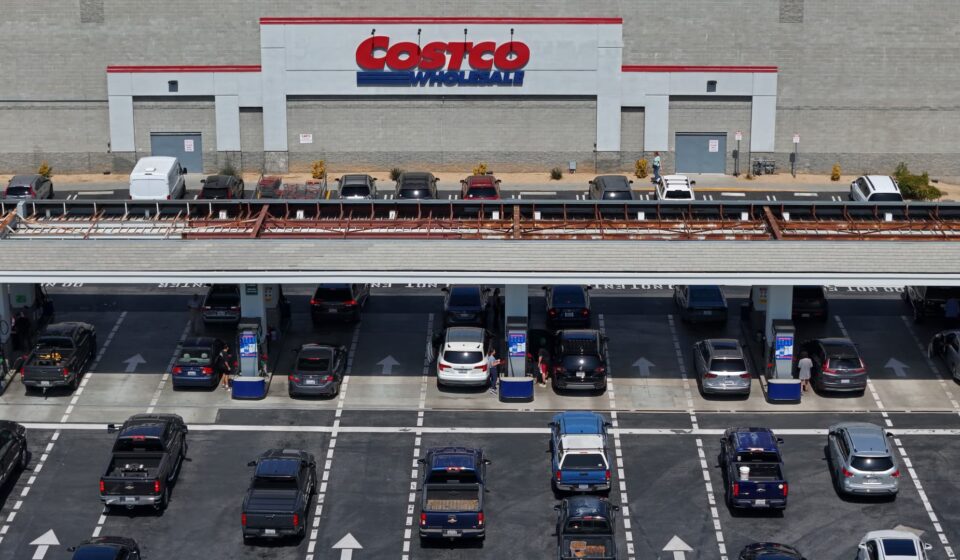 Costco makes progress on a key membership metric. Here's our new price target on the stock