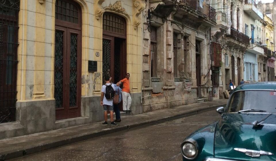 Cuba-Cataluña: El Casal Català de La Habana se cae a pedazos