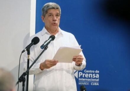 Cuba-EE UU: La Habana se queja de que las sanciones frenan las reformas