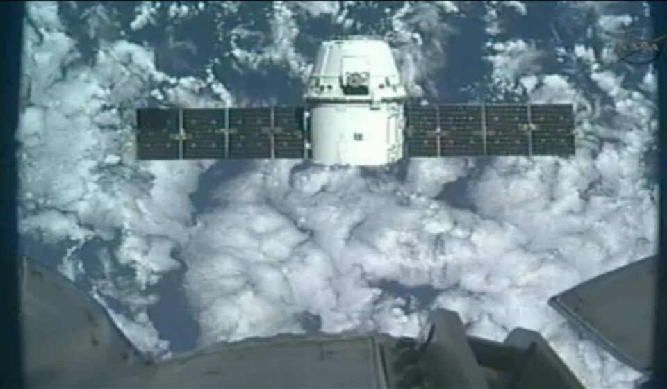 Data centers in space: four obstacles, Elon Musk's ambitious timeline
