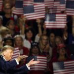 EE UU: El plan de Trump para intermedias: 5.000 dólares a cada votante