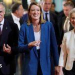 EU chief opens door for Canada to become 'associate member'
