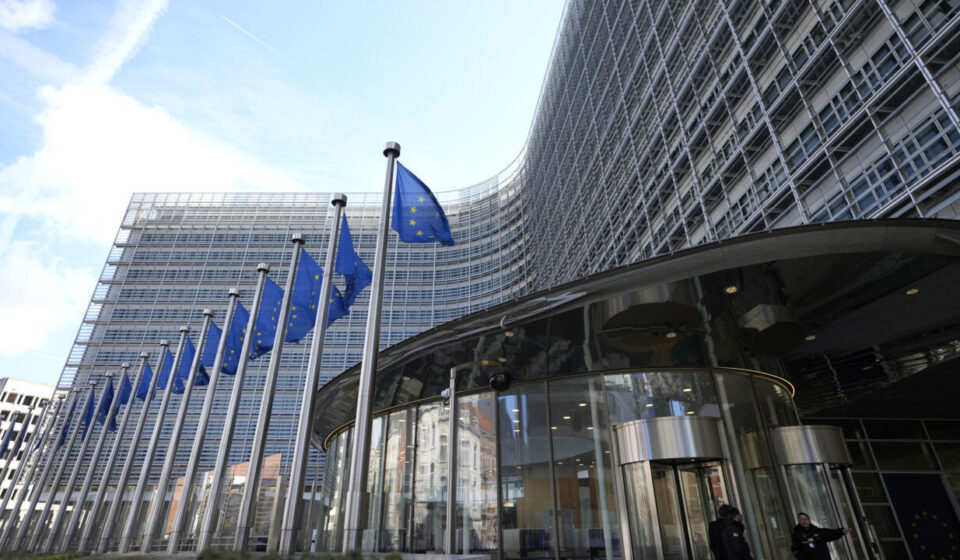 EU fails to agree on lifting sanctions on Russian oligarchs