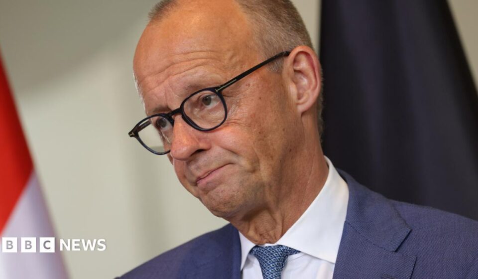 Eight German state premiers back Merz amid speculation over his future