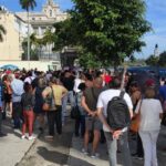 España: Una empresa externa gestionará visados al Consulado en Cuba
