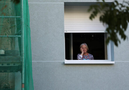 Evicted 87-year-old Spanish pensioner to return home after deal