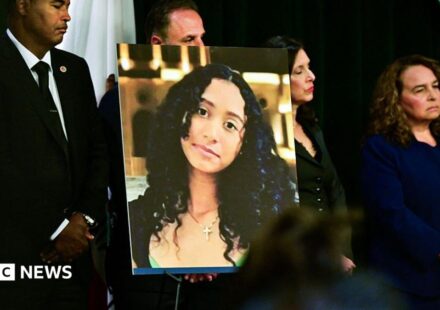 Family of murdered teen call for death penalty in D4vd trial