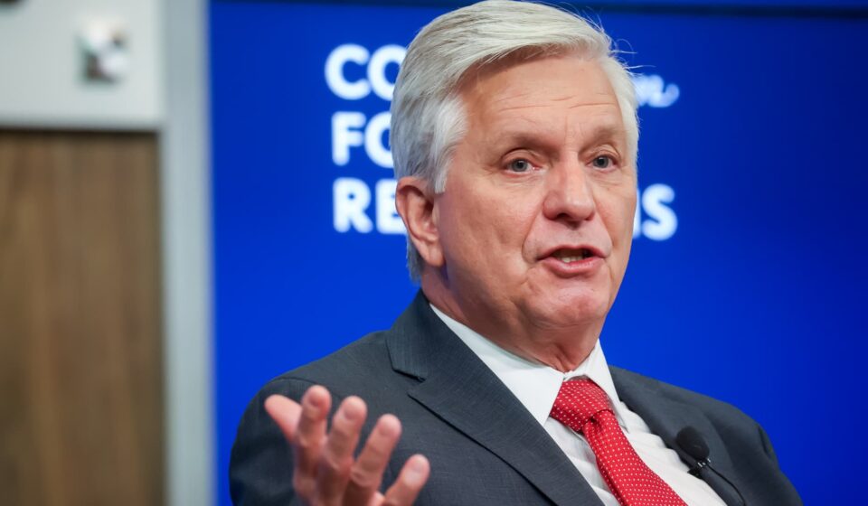 Fed Governor Waller indicates he will support holding rates steady at September meeting