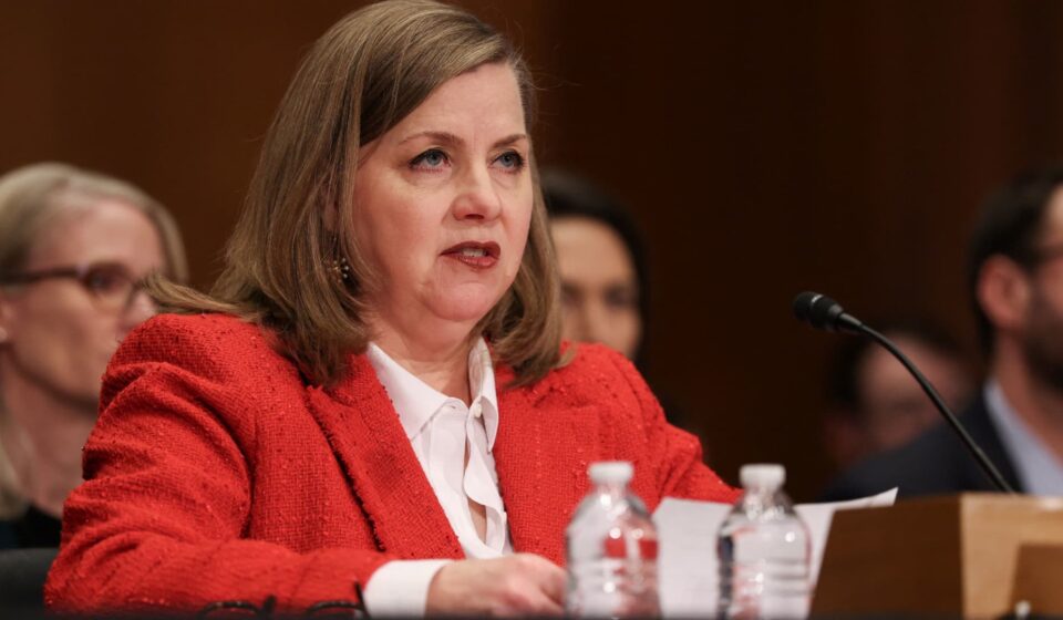 Fed staff should have known Silicon Valley Bank was vulnerable: report