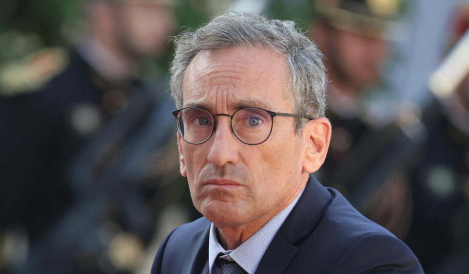 France apologises for diplomatic spat with US to lift block on new ambassador to Washington