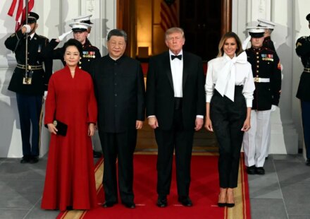 'Free Hong Kong' chants disrupt Trump and Xi's White House state dinner